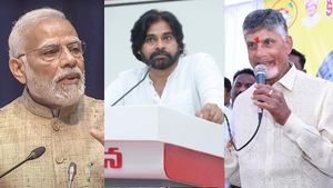 స్టాండ్ బైగానే చంద్రబాబు ? పవన్ దూకుడు ఫెయిలైతే రంగంలోకి ? మోడీ తాజా వ్యూహమిదే !