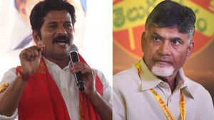 చంద్రబాబు వరుస నిర్ణయాలు - రేవంత్ రెడ్డికి డేంజర్ బెల్స్..!!