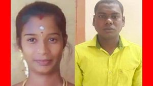 Wife: అర్దరాత్రి ఇంటికి వెళ్లిన భర్త, బెడ్ రూమ్ లో భార్య కిలకిలా, పకపకా అంటూ ? !