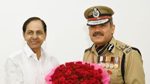  తెలంగాణ డీజీపీగా అంజనీకుమార్: సీఎం కేసీఆర్ భేటీ