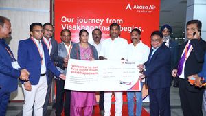 విశాఖపట్నానికి కొత్త హంగులు - ఇతర రాజధానులతో అనుసంధానం ..!!