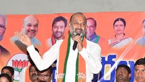 కేసీఆర్! దేశంలో ఎక్కడా లేనిది తెలంగాణలోనే ఎందుకు?: బండి సంజయ్