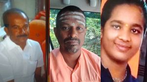 Swamiji: బ్లాక్ మెయిల్ చేశారని స్వామీజీ ఆత్మహత్య, కాలేజ్ అమ్మాయి వ్యవహారం సీడీతో ?, చార్జ్ షీట్! 