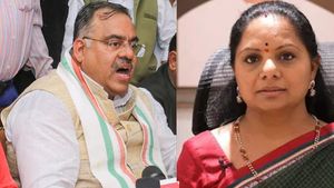 సమీర్ మహీంద్రుతో సంబంధమేంటి?: లిక్కర్ స్కాంలో కవిత పేరుపై తరుణ్ ఛుగ్