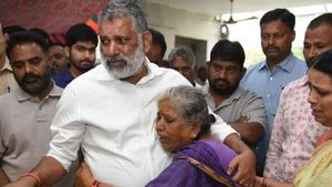 Chevireddy Bhaskar reddy : చెవిరెడ్డి కుటుంబంలో విషాదం- తండ్రి ఆకస్మిక మృతి..!
