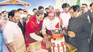 ఎల్బీ స్టేడియంలో సీఎం కేసీఆర్ క్రిస్మస్ విందు: ఆ మార్గాల్లో ట్రాఫిక్ ఆంక్షలు