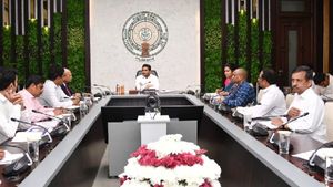  AP CMO : జగన్ ఆఫీసులో అధికారులకు కొత్త శాఖలు- ఎవరెవరికి ఏమిచ్చారంటే.. !