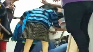 Girls: హెడ్ మాస్టర్ కథ క్లోజ్, రాత్రి చేస్తున్న పనికి మొత్తం రివర్స్, అధికారుల ఎంట్రీతో? 