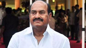  జేసీ దివాకర్ రెడ్డి సంచలన నిర్ణయం- ఇక తాడిపత్రి కేంద్రంగా..!!