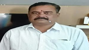 కేరళలో బోటు ప్రమాదం: తెలంగాణకు చెందిన వ్యక్తి మృతి, మరో నలుగురికి గాయాలు