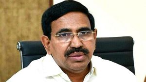  హైకోర్టులో మాజీ మంత్రి నారాయణకు రిలీఫ్
