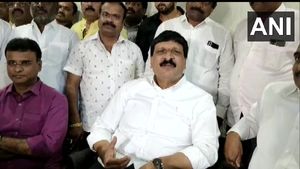 అంతా మల్లారెడ్డే అయితే, మేమెంటి?: మళ్లీ పదవులు వాళ్లకేనా? అంటూ  ఎమ్మెల్యే మైనంపల్లి