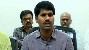 జగన్ ప్రభుత్వానికి మరో గెలుపు - అమరావతి కేంద్రంగా : ఎన్నికల వేళ బిగ్ రిలీఫ్..!!