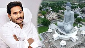 	 రాజధాని తరలింపు- జగన్ సర్కార్ కు లాస్ట్ ఛాన్స్ ? ఫెయిలైతే మళ్లీ గెలవాల్సిందే !