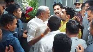 మూడేళ్ల తరువాత నారావారిపల్లికి- వచ్చే ఏడాది ఎన్నికలు మరి..!!