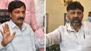 Leader: రూ. 100కే అందరికి బ్లూఫిల్మ్ చూపించిన గొప్ప లీడర్ ఆ మాజీ మంత్రి, అంతు చూస్తా, చాలెంజ్! 