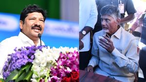 ఫార్టీ ఇయర్స్ ఇండస్ట్రీతో 40 మంది బలి: చంద్రబాబుపై జోగి రమేష్ తీవ్ర వ్యాఖ్యలు
