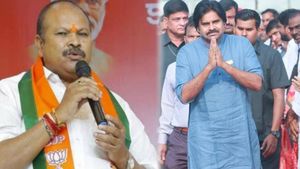 బీజేపీలోనే కన్నా - రంగంలోకి ఢిల్లీ పెద్దలు: పవన్ తో ఫైనల్ గా..!?