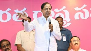  కేసీఆర్ సంక్రాంతి కానుక: టీచర్ల బదిలీలు, ప్రమోషన్లకు గ్రీన్ సిగ్నల్, 10 నాటికి షెడ్యూల్