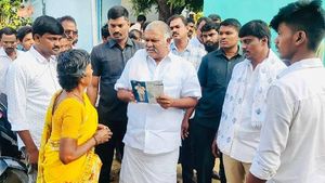 తాడిపత్రిలో జేసీ ఫ్యామిలీకి చెక్..!?