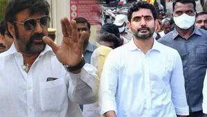 నారా లోకేష్ పాదయాత్ర... బాలయ్య 'డైవర్షన్' పాలిటిక్స్?