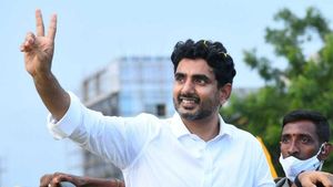  పాదయాత్రకు నారా లోకేష్ తొలి అడుగు