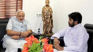 పవన్ కల్యాణ్ గురించి ఆలోచిస్తున్న BJP!