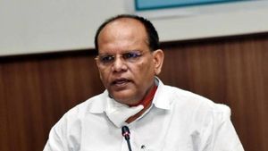 తెలంగాణ కొత్త సీఎస్ ఖరార్- ఏపీకి సోమేష్ కుమార్‌ రిలీవ్: ఒక్కరోజే గడువు: డీఓపీటీ  