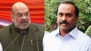  Reddy: గాలి జనార్దన్ రెడ్డి అడ్డాలో అమిత్ షా మీటింగ్, వాట్ నెక్ట్స్ ?, దెబ్బకు దెబ్బ తియ్యాలంటే ? 