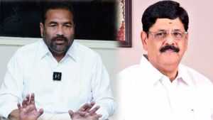 కోటంరెడ్డి వర్సస్ ఆనం - నెల్లూరు పోరులో కొత్త ట్విస్ట్ ..!?