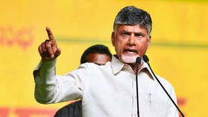 ముందస్తుకు సీఎం జగన్ - టీడీపీకి దక్కేది ఎన్ని సీట్లు: చంద్రబాబు కీలక నిర్ణయం..!!