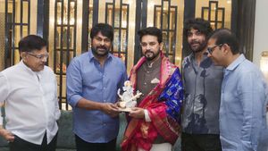 Chirajeevi: మెగాస్టార్ చిరంజీవిని కలిసిన కేంద్ర మంత్రి.. ఎందుకంటే..!