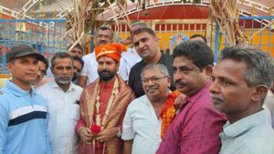 అవును..నాన్ వెజ్ తిని ఆంజనేయుడి గుడికి వెళ్లా- అయితే ఏంటీ: బీజేపీ ఎమ్మెల్యే 