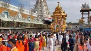 తిరుమలలో కొత్త రికార్డు - భక్తులు నేరుగా ఈవోతో..!!