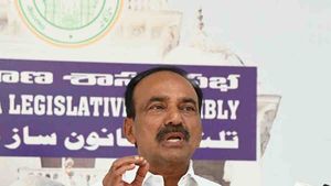 ప్రీతి ఆరోగ్యం అత్యంత విషమంగా.: నిమ్స్‌కి ఈటల రాజేందర్, ఇంకా ర్యాగింగా? అంటూ ఫైర్