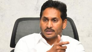 వీర విధేయ అధికారిపై జగన్ సర్కార్ చర్యలు ? కేంద్రం లేఖతో కీలక ఆదేశాలు ! 