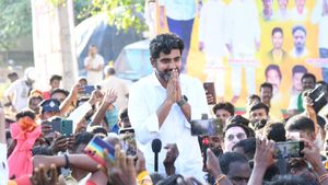  Nara Lokesh : రోజా అడ్డాలోకి ఎంటరైన నారా లోకేష్ ! పంచ్ లు మొదలు-కౌంటర్లూ రెడీ..!