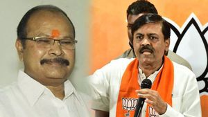 కన్నా రాజీనామాపై బీజేపీ రియాక్షన్- సోముకు మద్దతు-రాజకీయ దురుద్దేశంతోనేనన్న జీవీఎల్..
