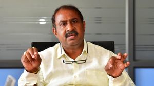 Reddy: సిట్టింగ్ ఎమ్మెల్యే సతీష్ రెడ్డి హత్యకు రూ. కోట్లలో డీల్, ఆడియో లీక్, సీఎం ఎంట్రీతో ?