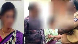 Wife: అందర్ని వదిలేసి ప్రియుడితో భార్య జంప్, బాయ్ ఫ్రెండ్ స్టోరీ సేమ్, లాడ్జ్ లో ?, పోలీసుల ఎంట్రీతో ? 