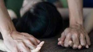 ఐటీ హబ్ లో యువతిని కారులో కిడ్నాప్ చేసి మరుసటి రోజు వరకు అదే కారులో గ్యాంగ్ రేప్ చేసి ? 