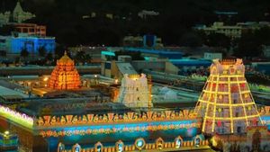 టీఎస్ఆర్టీసీలో తిరుమలకు వెళితే శ్రీవారి శీఘ్రదర్శనం: ఇంటికే భద్రాద్రి రాముడి తలంబ్రాలు