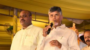 వచ్చే ఎన్నికల్లో జరిగేదిదే - కేసీఆర్ కు చంద్రబాబు అభినందనలు..!!