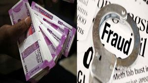 officer: రూ. 450 కోట్ల భూమి రూ. 250 కోట్లకు డీల్ చేశా, తిరుపతిలో స్కెచ్ వేసిన శ్రీనివాస్, తీరా చూస్తే ? 