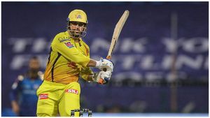 Chennai Super Kings:ధోనీ కెప్టెన్సీని భర్తీ చేసేది ఆ స్టార్ ఆల్‌రౌండరేనా..!