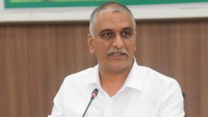  కరోనా కేసులు పెరుగుదల: మంత్రి హరీశ్ రావు సమీక్ష, కీలక సూచనలు