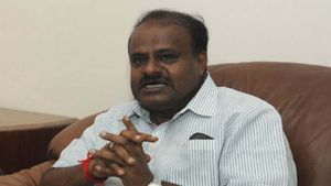 మేము అధికారంలోకి వస్తే గ్యాస్ సిలిండర్లు ఫ్రీ, రైతులు, వాళ్ల బ్యాంక్ అకౌంట్ లోకి డబ్బులు ! 