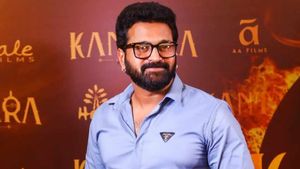 కాంతార హీరో సంచలనం..!! 