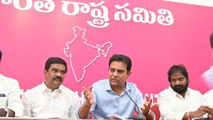 క్షేత్రస్థాయిలో బీఆర్ఎస్‌ మరింత బలోపేతం: పార్టీ శ్రేణులకు కేటీఆర్  దిశానిర్దేశం