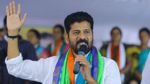 రేవంత్ రెడ్డికి అదనపు భద్రత పెంచండి: ప్రభుత్వానికి హైకోర్టు ఆదేశం